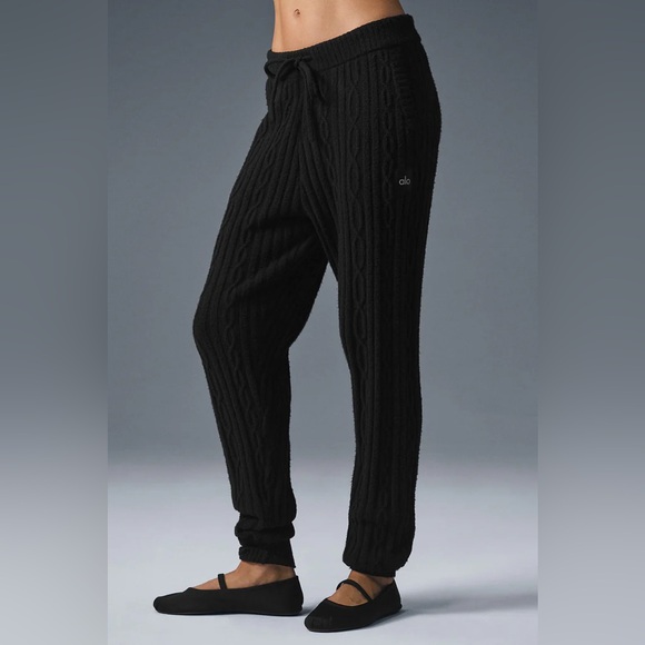 ALO Yoga Pants - ALO Yoga Black Cable Knit Joggers